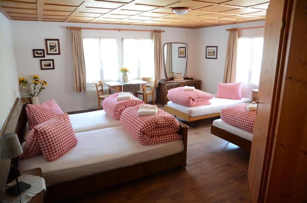 Gaestehaus Schaefli Intschi Δωμάτιο φωτογραφία