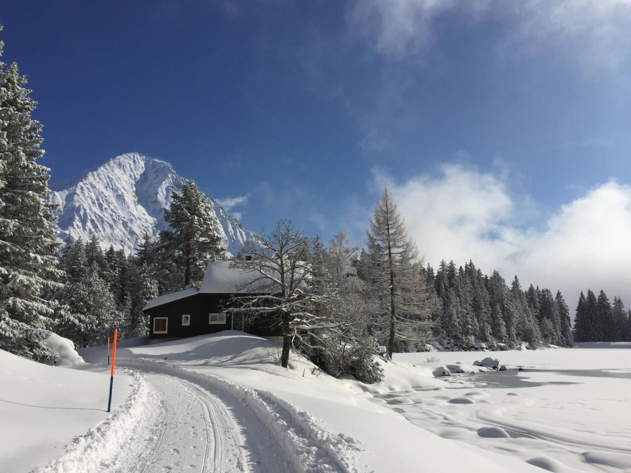 Gaestehaus Schaefli Intschi Εξωτερικό φωτογραφία